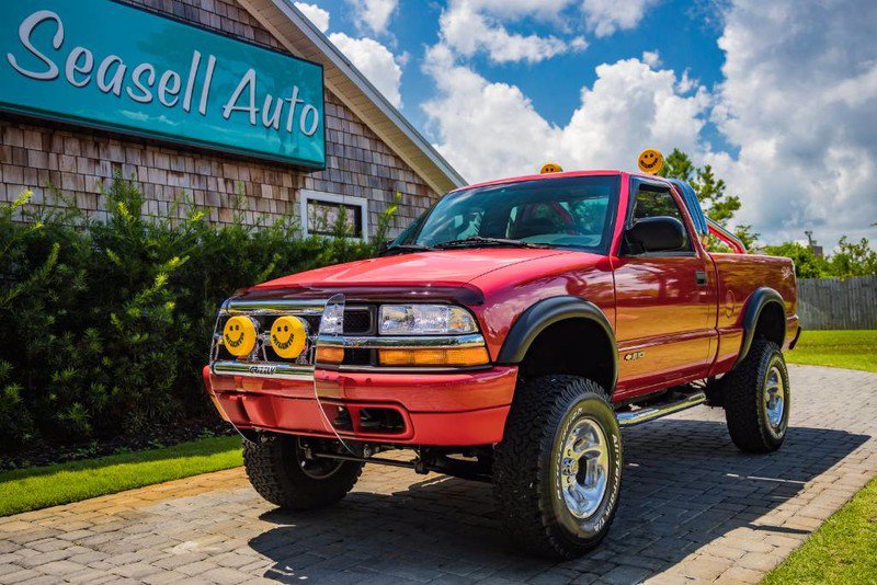 Autotrader Find Modified Chevrolet S10 ZR2 with 3,000 Miles Autotrader
