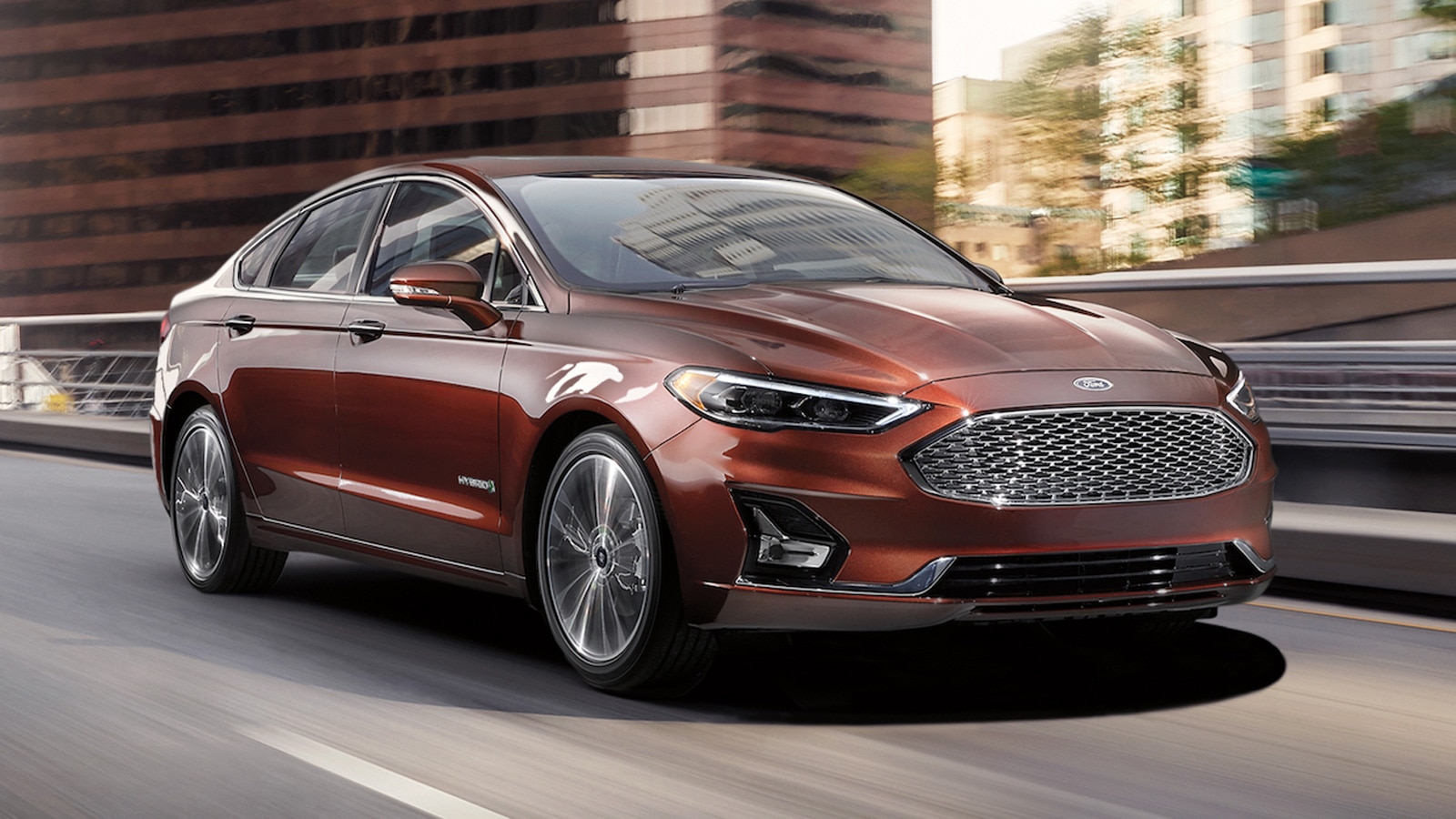 2019 Ford Fusion Hybrid Specs, Price, MPG & Reviews