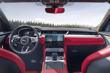 21 Jaguar F Pace First Look Autotrader 21 Jaguar F Pace First Look Autotrader