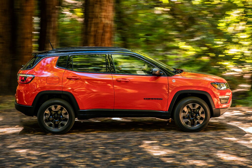 2021 Jeep Compass vs. 2021 Kia Sportage Which Is Better? Autotrader