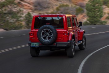 21 Jeep Wrangler Review Autotrader