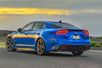 21 Kia Stinger Review Autotrader