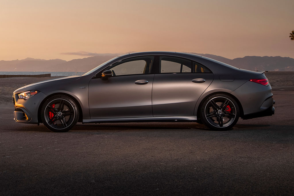 Мерседес cla 200 2021