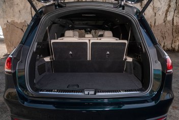 21 Mercedes Benz Gls Class Review Autotrader