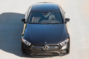 21 Mercedes Benz Cls Review Autotrader