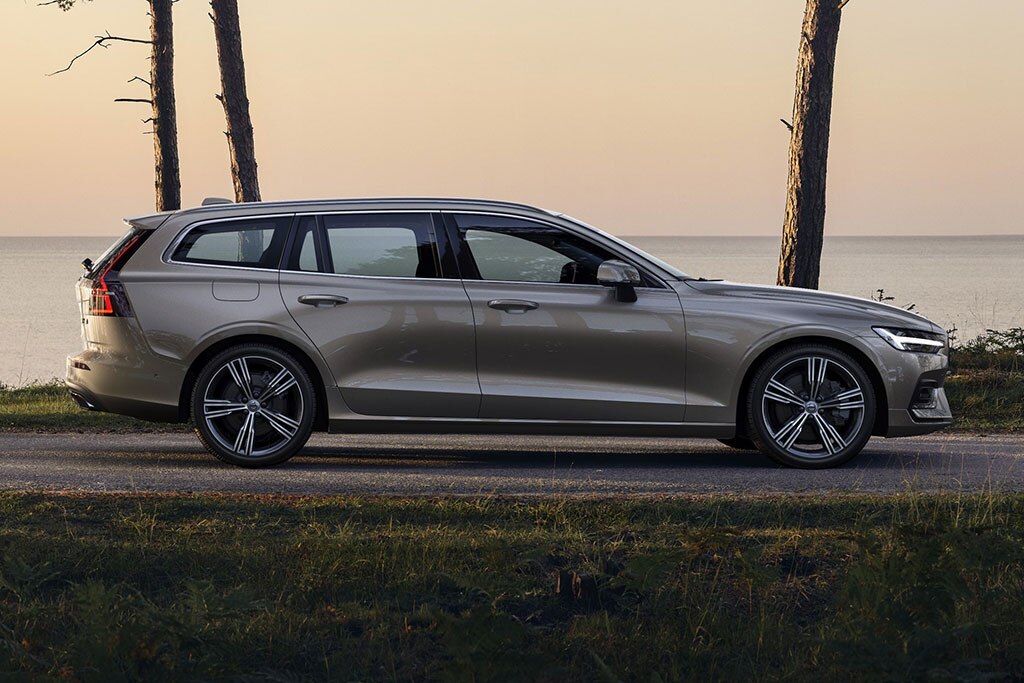 Volvo v60 2021