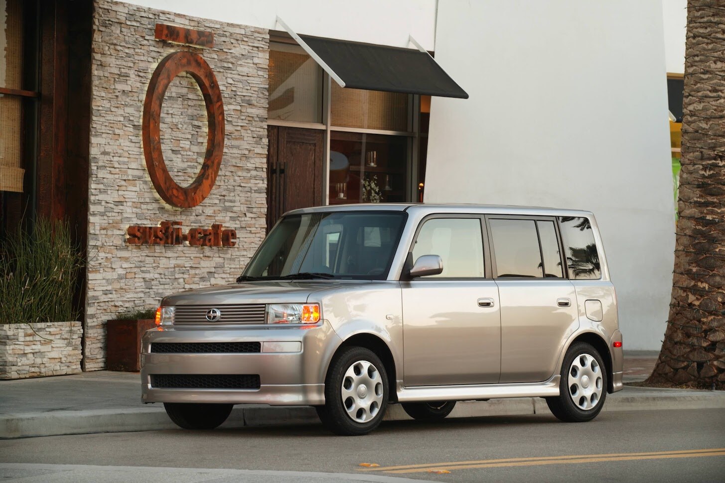 2003-2006 Scion xB