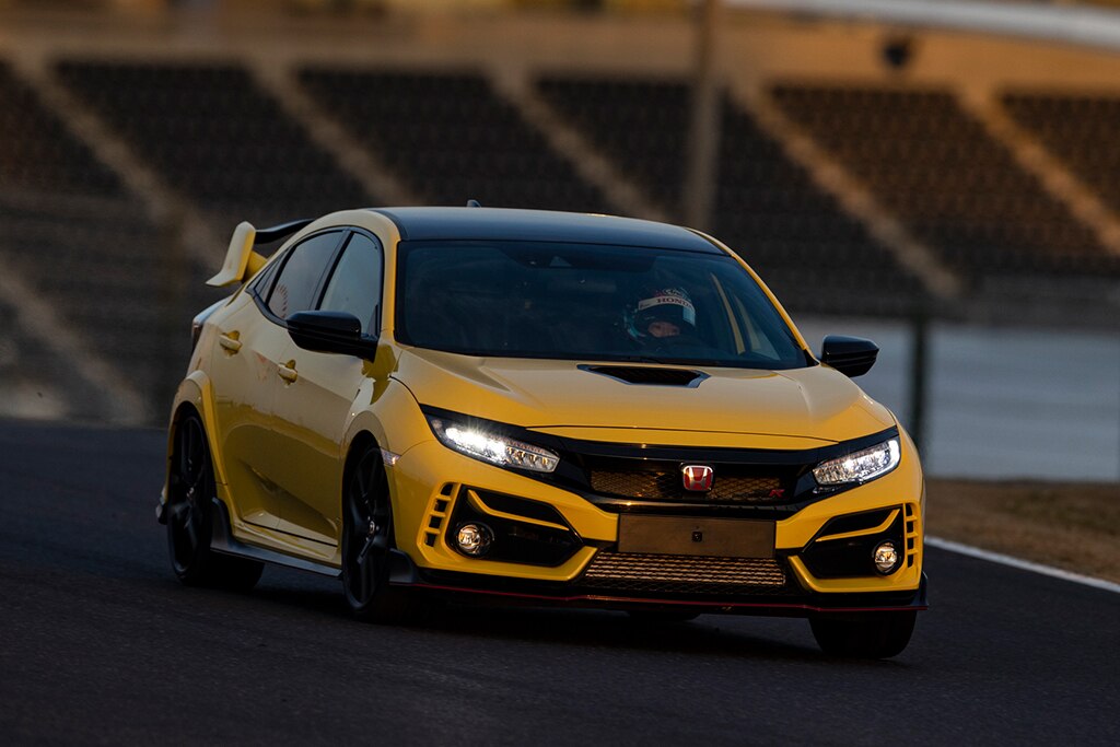 2021 Subaru Wrx Sti Vs 2021 Honda Civic Type R Honda Giving Away First 2021 Civic Type R - Autotrader