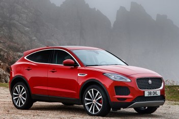 Research 2021
JAGUAR E-PACE pictures, prices and reviews