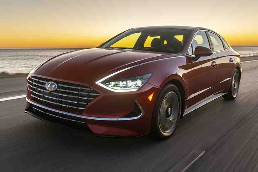 2021 Hyundai Sonata Hybrid Review  Autotrader