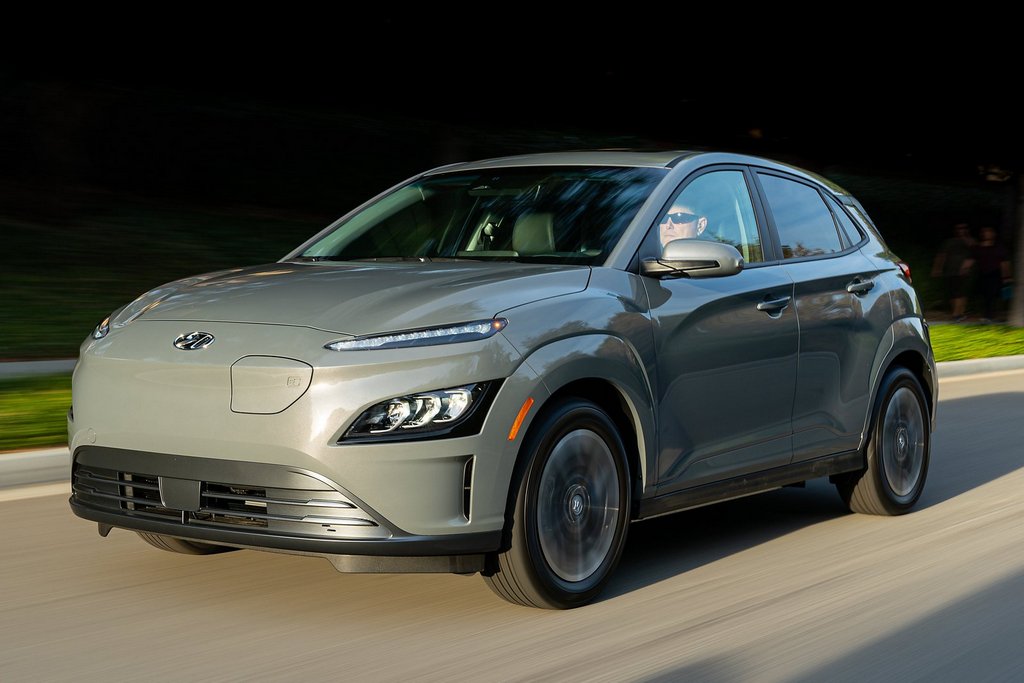 2022 Hyundai Kona Electric First Look Autotrader