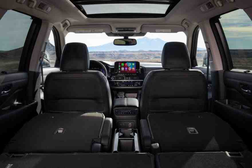2022-nissan-pathfinder-second-row-folded