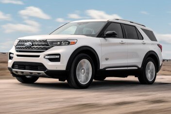 21 Ford Explorer Choosing The Right Trim Autotrader