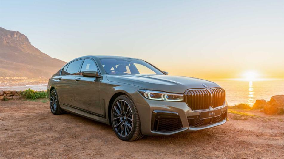 2022 BMW 7 Series: Choosing the Right Trim