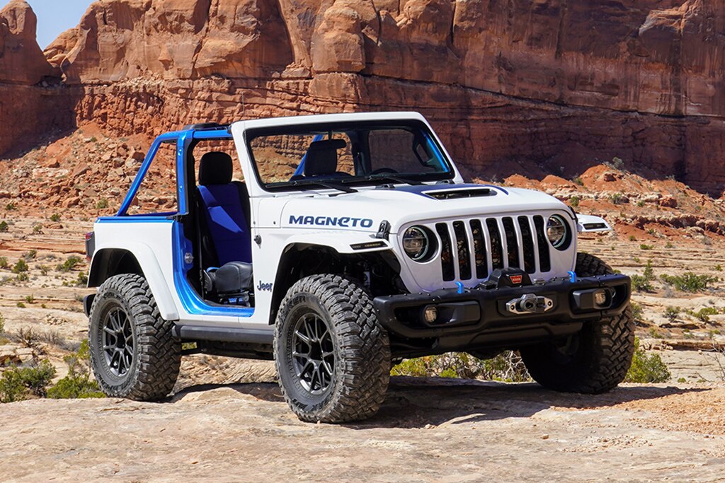 Video | Here's What it Was Like Driving the All-Electric Jeep Wrangler  Concept - Autotrader