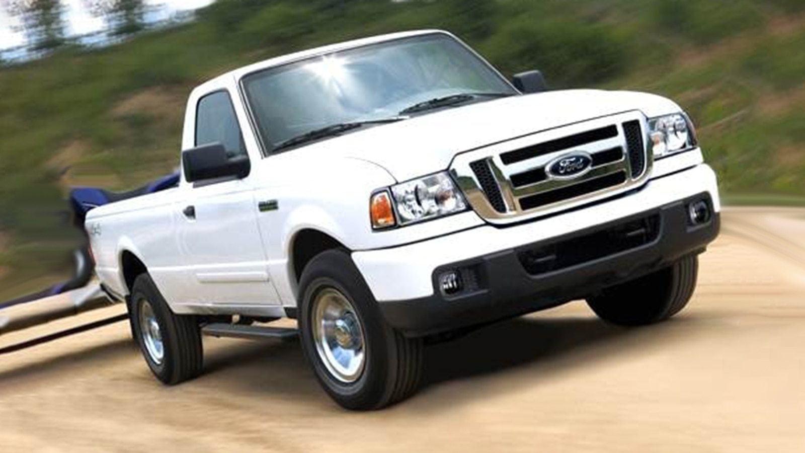 2006 Ford Ranger Lado derecho delantero en blanco