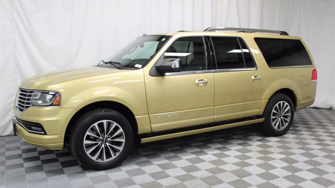 Autotrader Find Super Bowl 50 2016 Lincoln Navigator L Autotrader