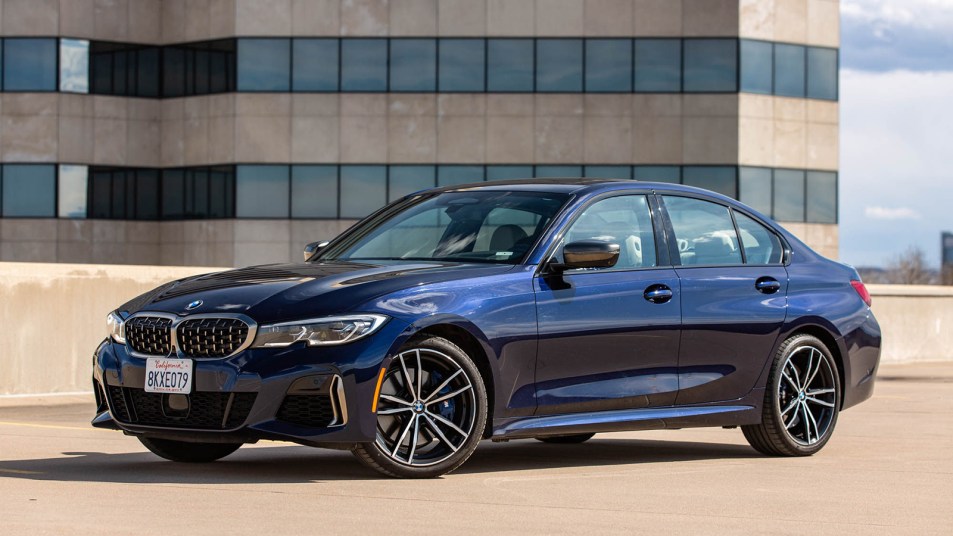 2022 BMW M340i Left in Blue