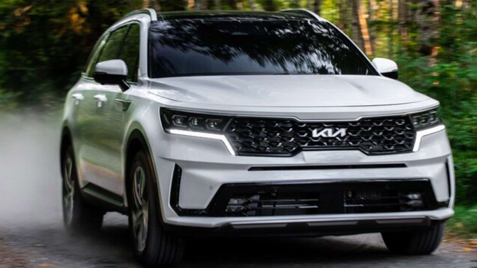 2022 Mitsubishi Outlander vs. 2022 Kia Sorento Which Is