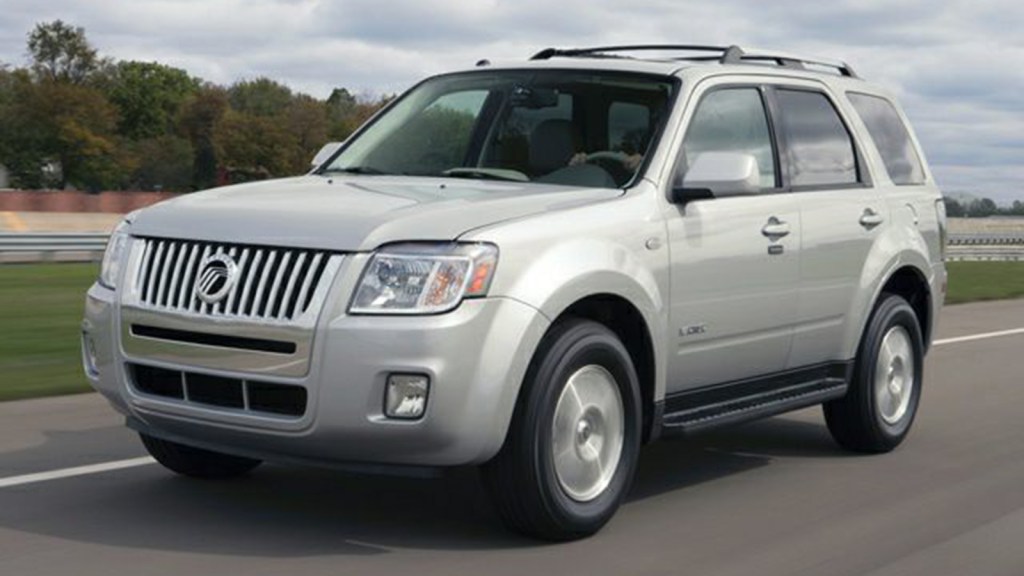 2008 Mercury Mariner Front Left Silver