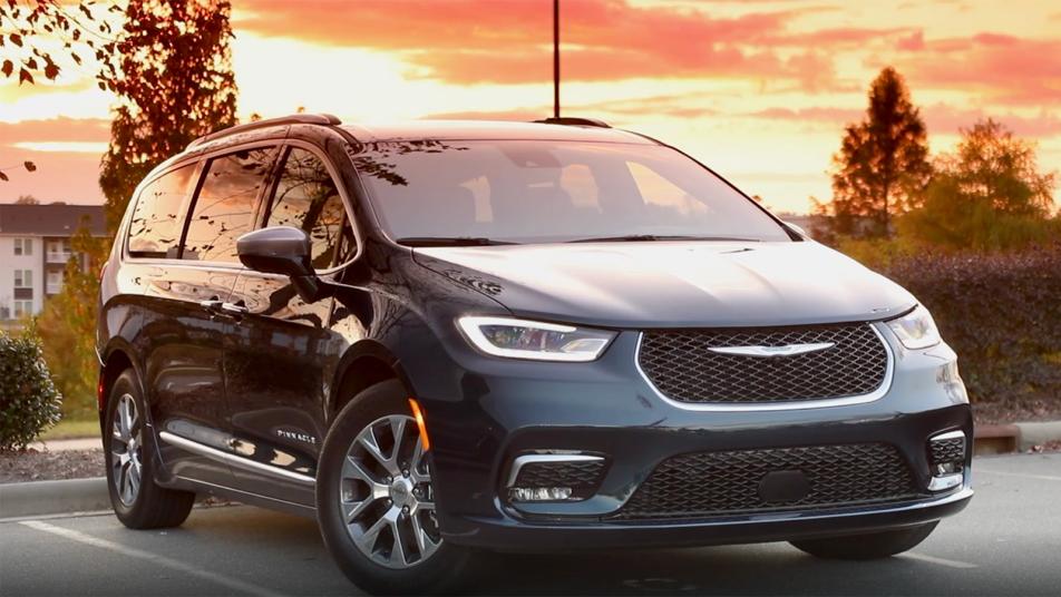 2022 Chrysler Pacifica Hybrid: Choosing the Right Trim