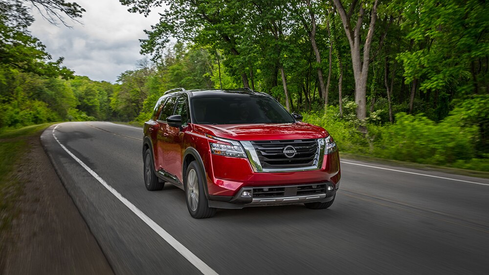 2022 Nissan Pathfinder vs. 2022 Honda Pilot Which Is Better? Autotrader