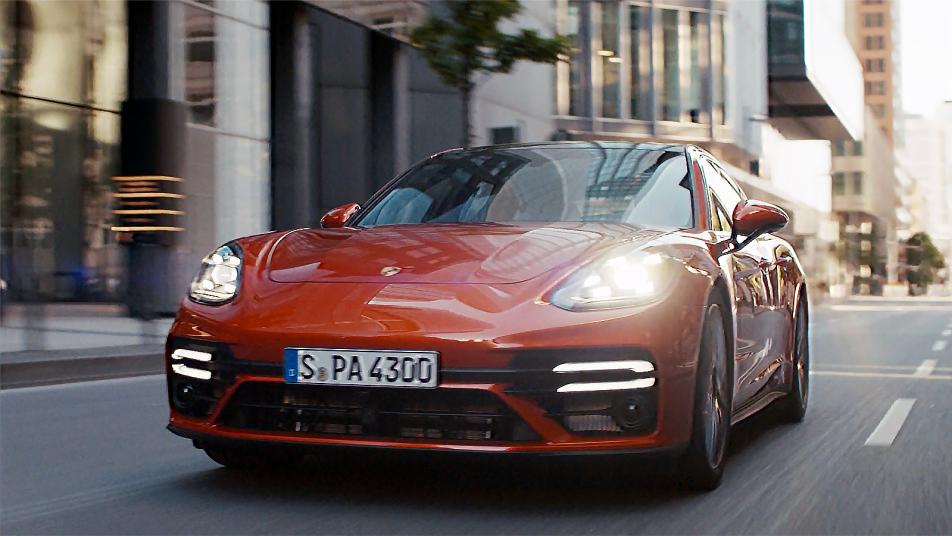 2022 Porsche Panamera: Choosing the Right Trim
