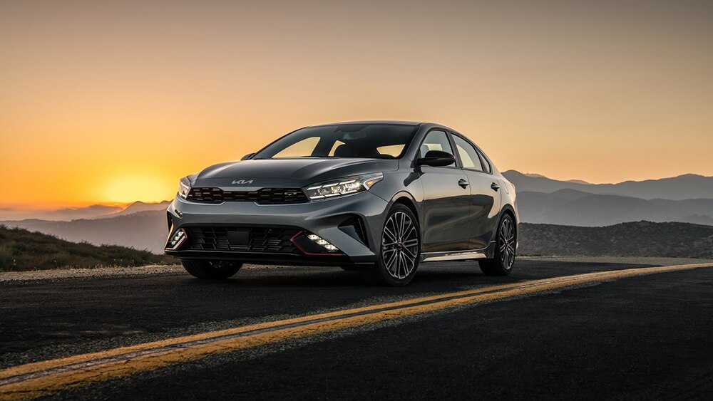 2022 Kia Forte GT Front Left in Silver