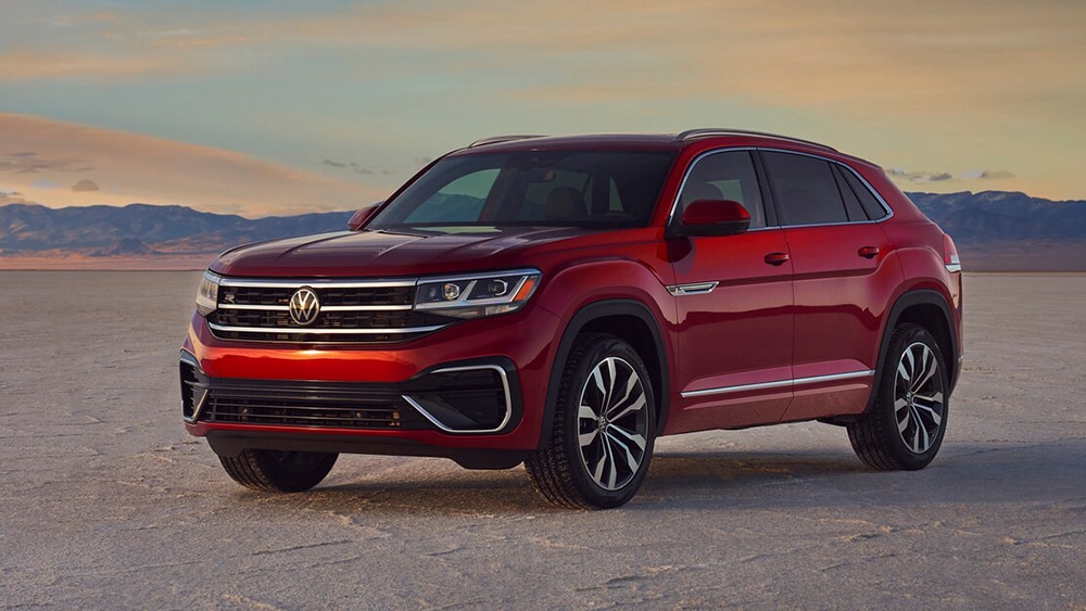 2022 Volkswagen Atlas Cross Sport SE Front Left in Red