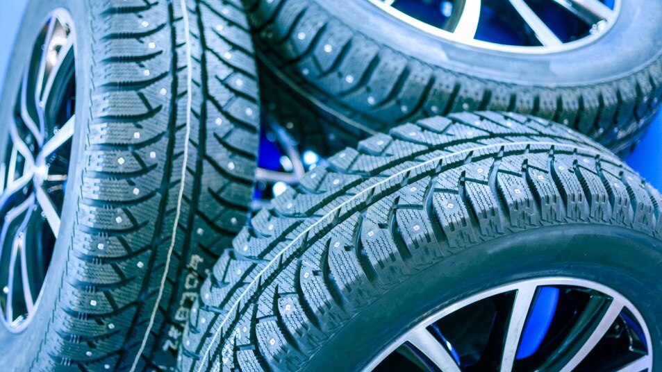 Tires with studs in them