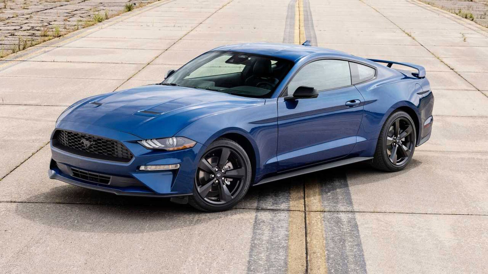 2022 Ford Mustang Front left in blue