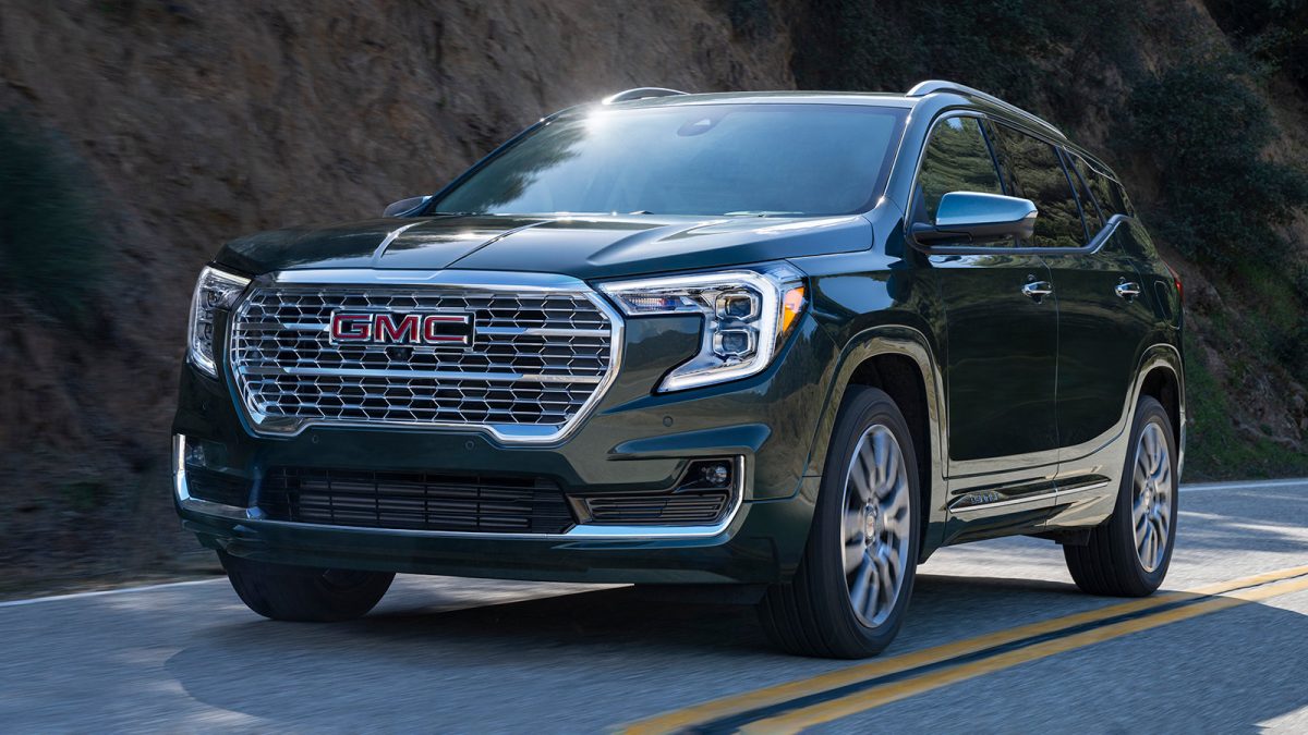 2022 GMC Terrain delantero izquierdo