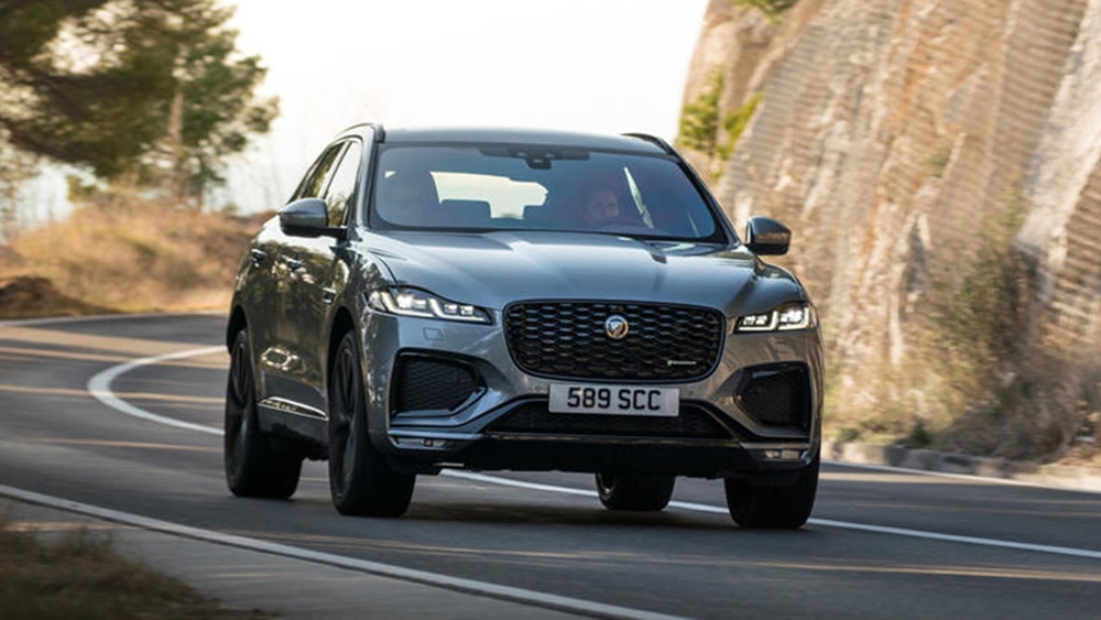 2022 Jaguar F-Pace P250 S front right