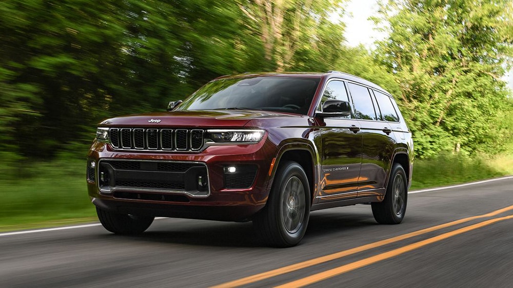 2022 Jeep Grand Cherokee L Altitude front left