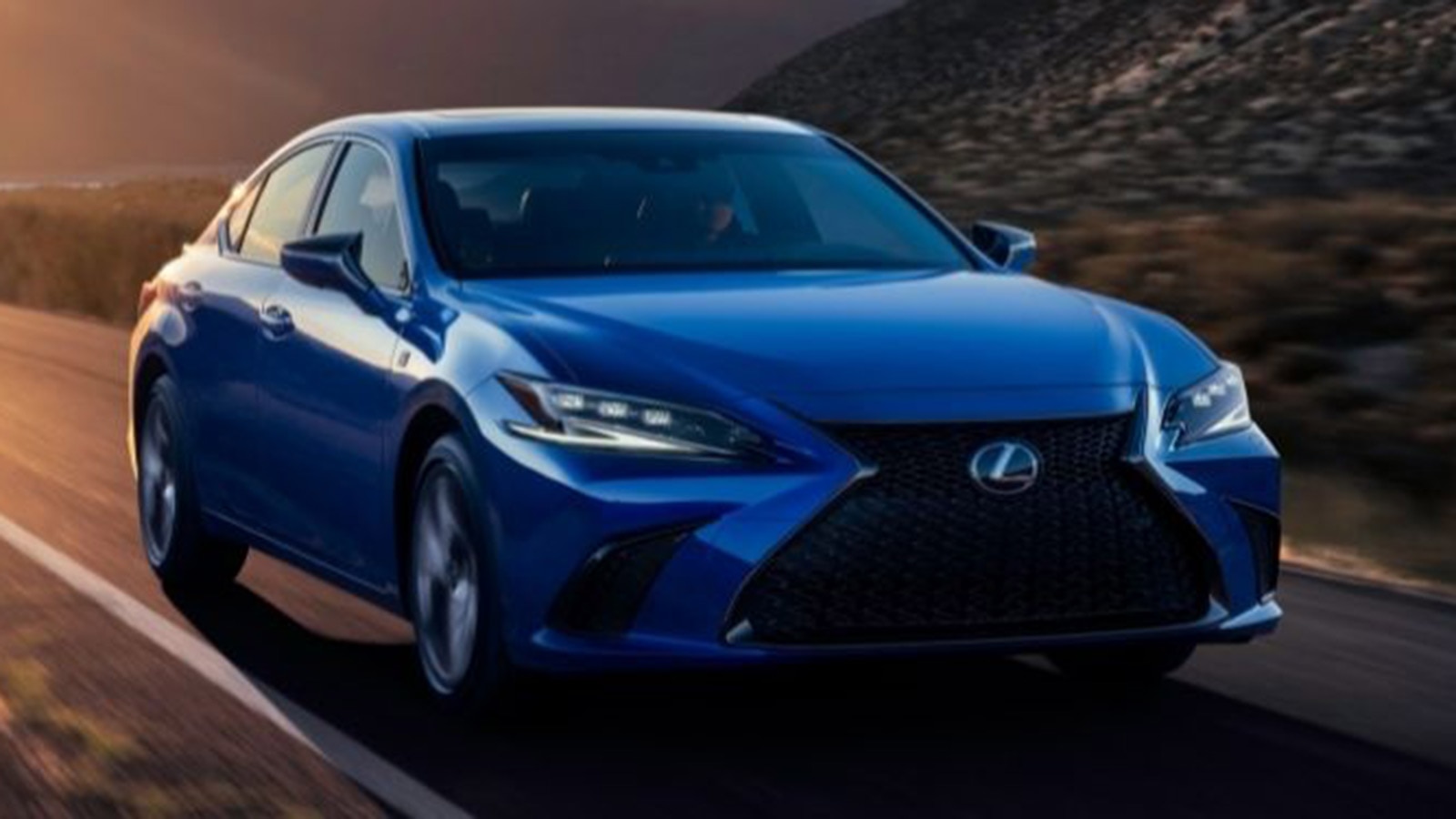 2022 Lexus ES 350 F Sport front right in blue
