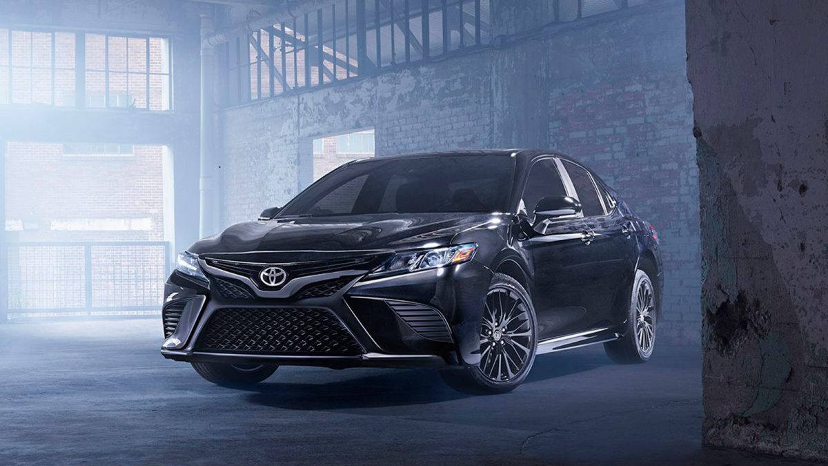 Toyota Adds Dressy SE Nightshade Edition to 2022 Camry Hybrid Lineup