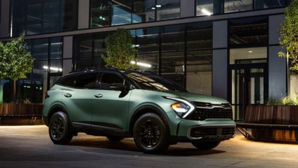 2023 Kia Sportage X-Line Front Right in Green
