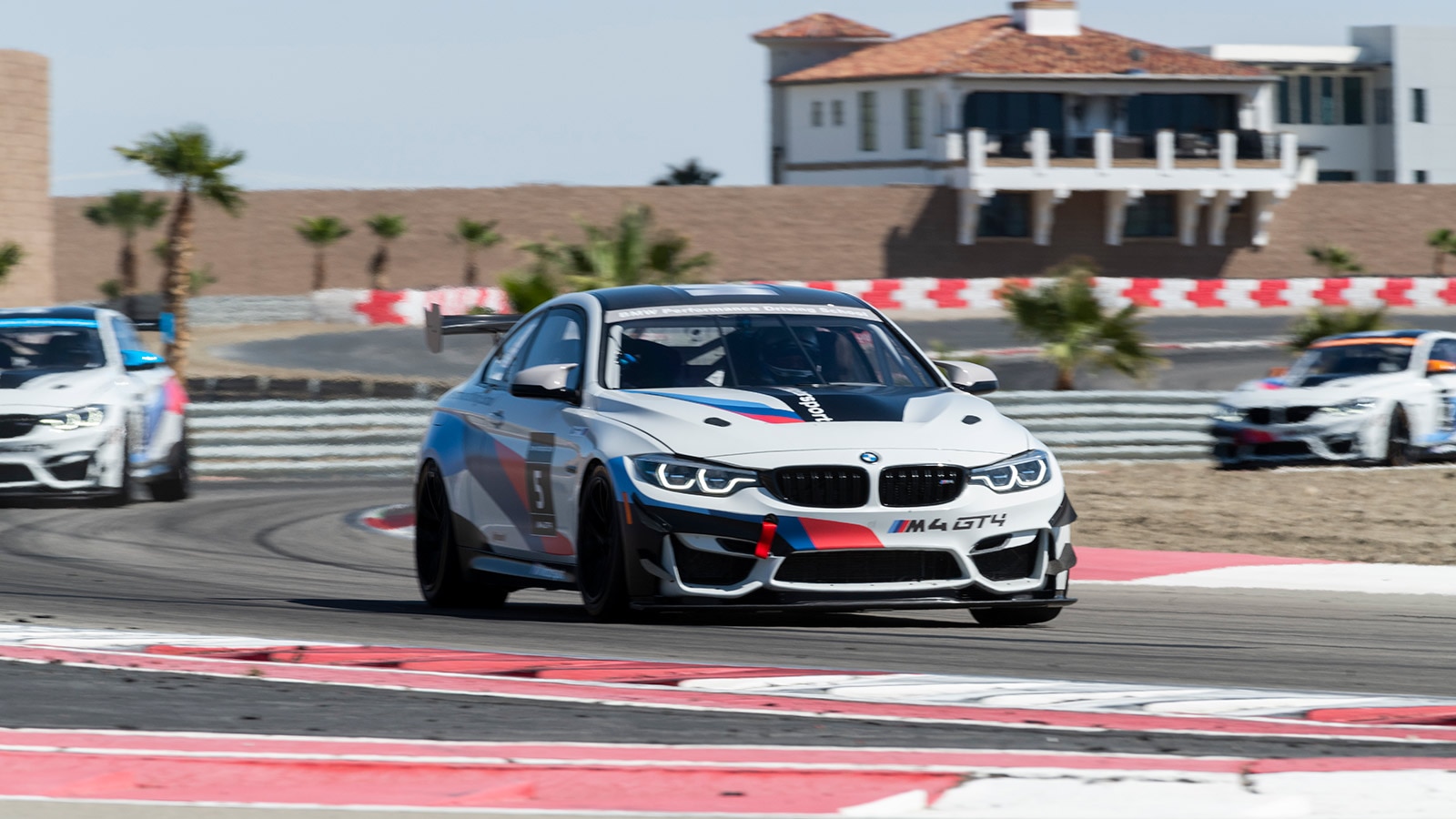 Bmw’S M4 Gt4 Is The Cheapest, Easiest Way To Drive Race Car – TNVVFF