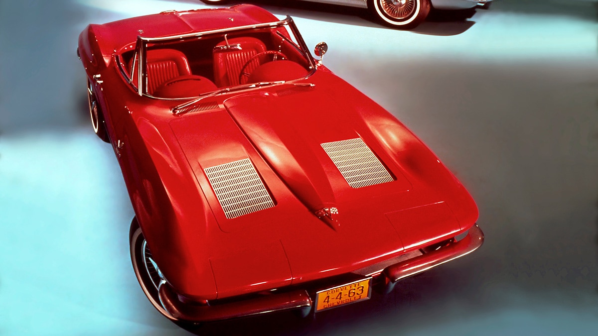 1963 Chevrolet Corvette C2 Stingray in red