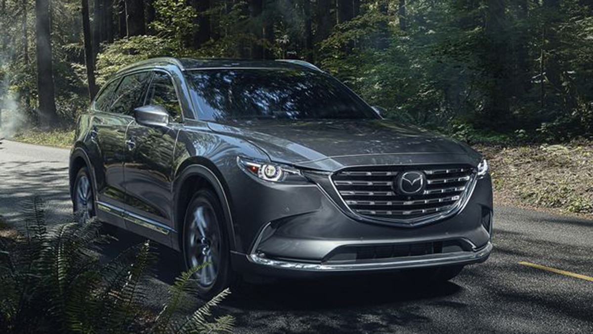 2022 Mazda CX-9 front right