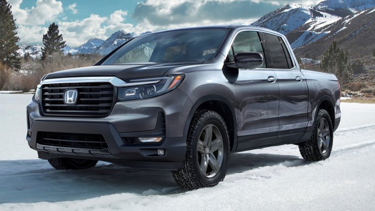 2022 Honda Ridgeline delantero izquierdo en plata
