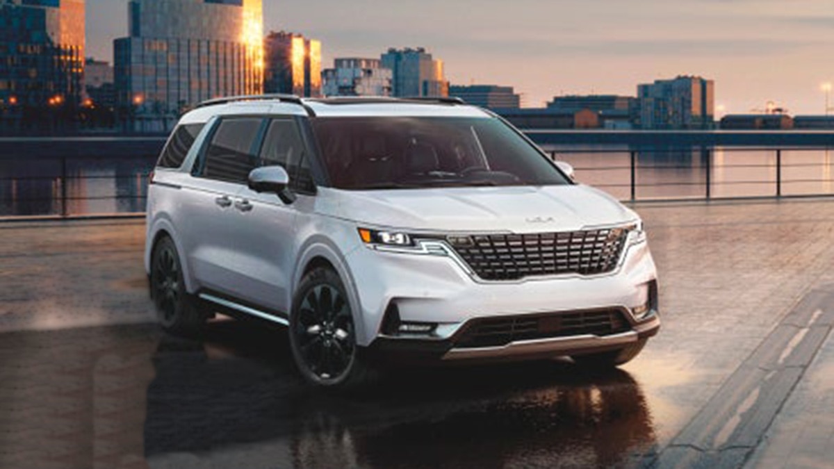 2022 Kia Carnival SX Prestige front right
