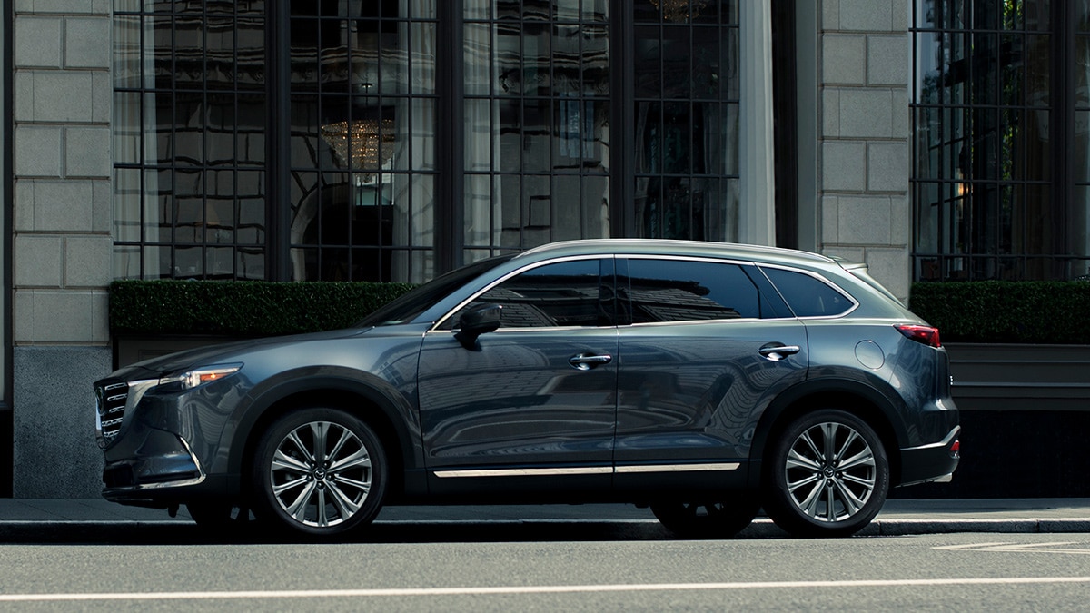 2022 Mazda CX-9 Touring profile