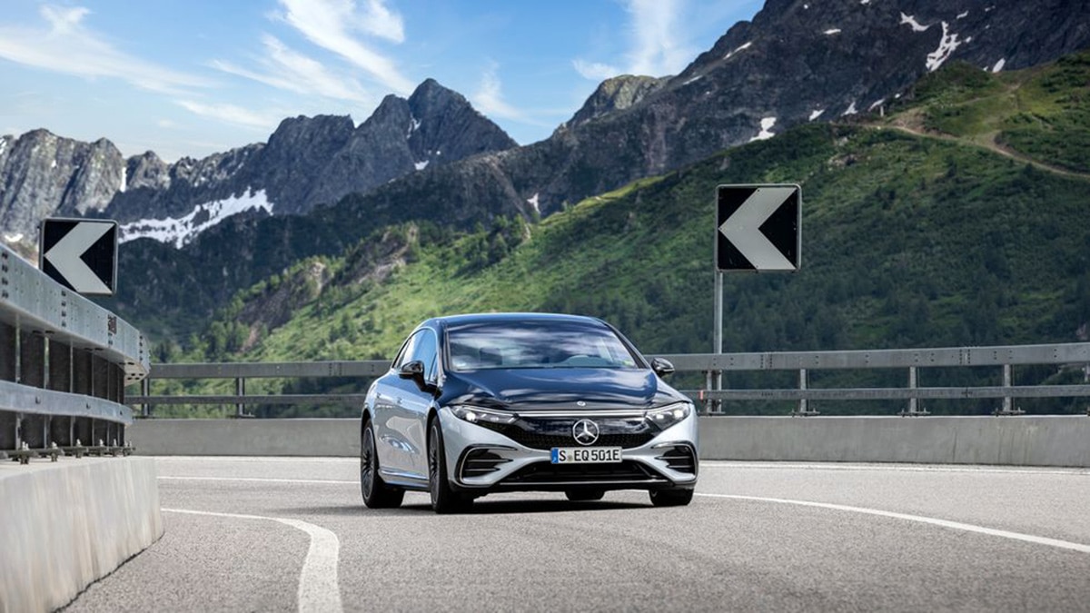 2022 Mercedes-EQ EQS 580 4Matic Premium front right