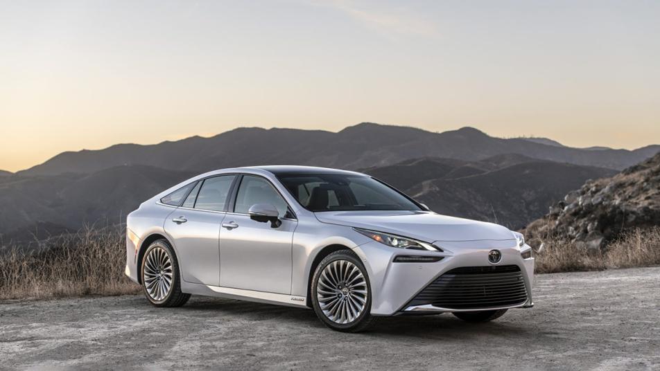 2022 Toyota Mirai: Choosing the Right Trim