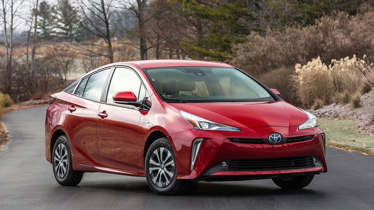 2022 Toyota Prius delantero derecho