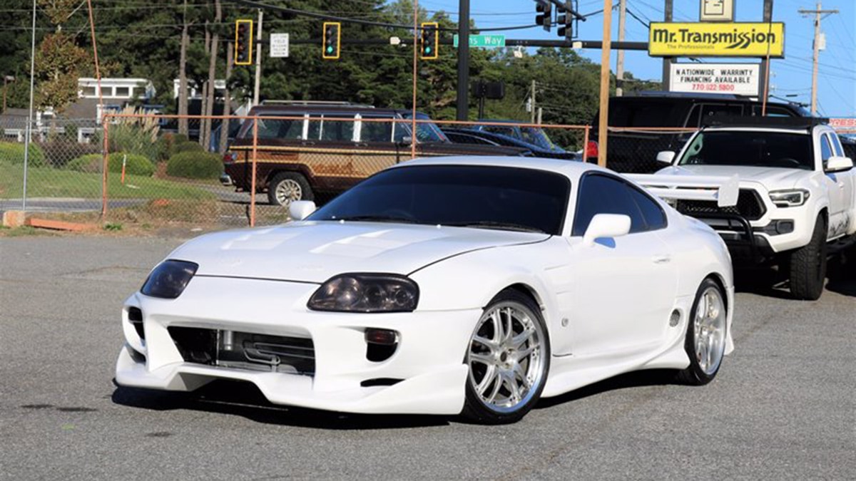 1993 Toyota Supra front left in white