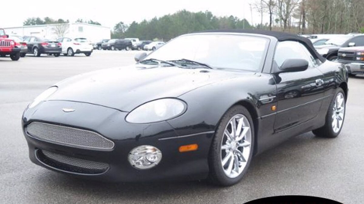 2002 Aston Martin DB7 Vantage front left