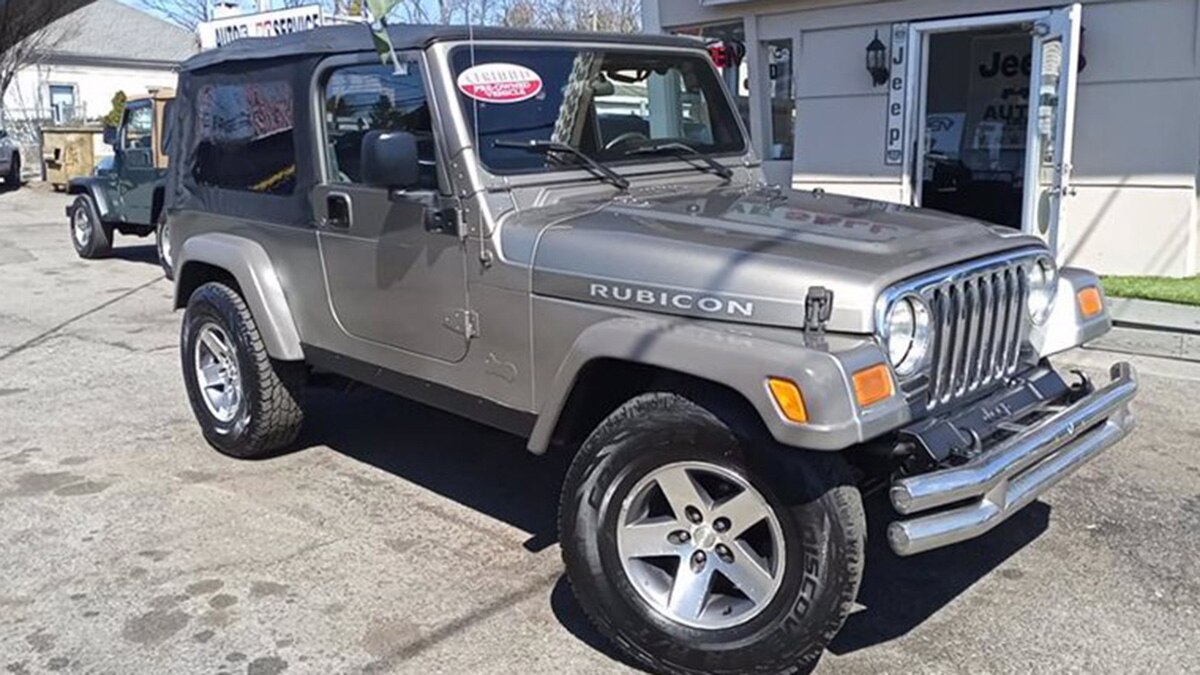 5 Jeep Wrangler Models for 5 Different Budgets - Autotrader