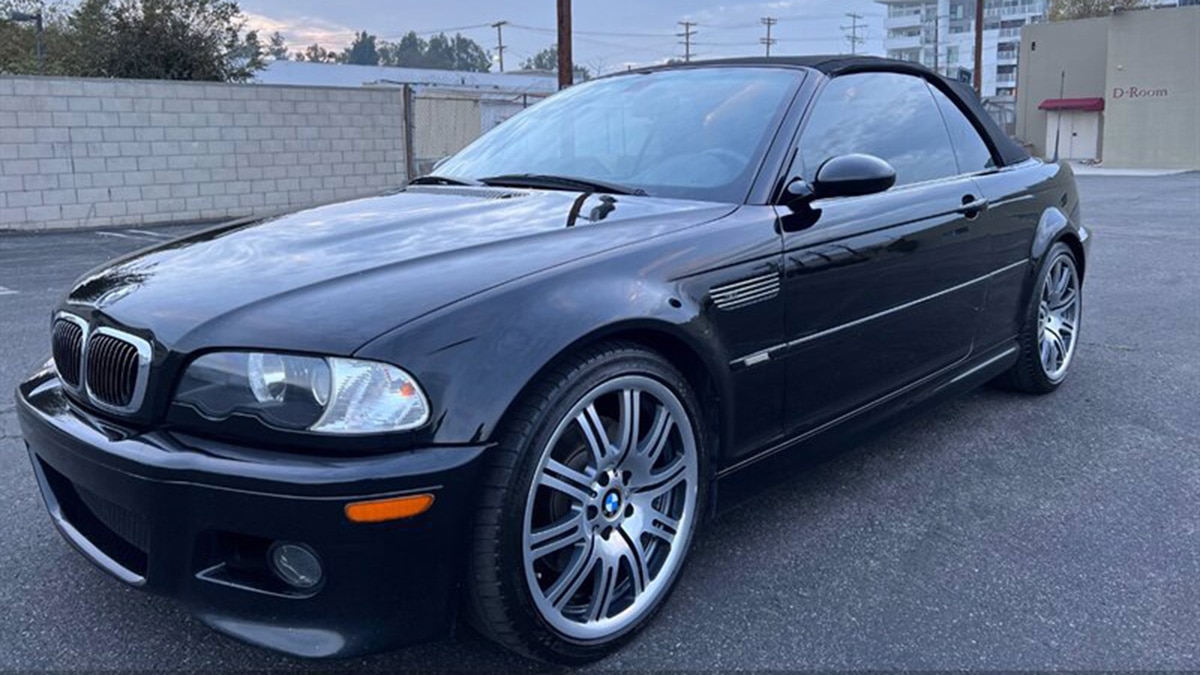 2006 BMW M3 Convertible front left in black